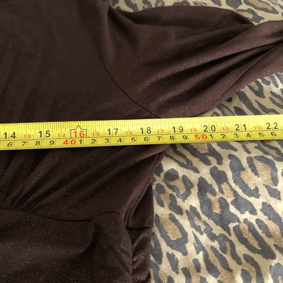 𝅺INC International Concepts size XL brown metallic long sleeve V neck NWOT - Picture 8 of 15